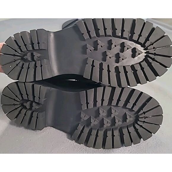 Women’s Chunky Platform Loafers Size 8M Black Shoes Silver Chain Y2K Grunge Chic - Picture 4 of 5